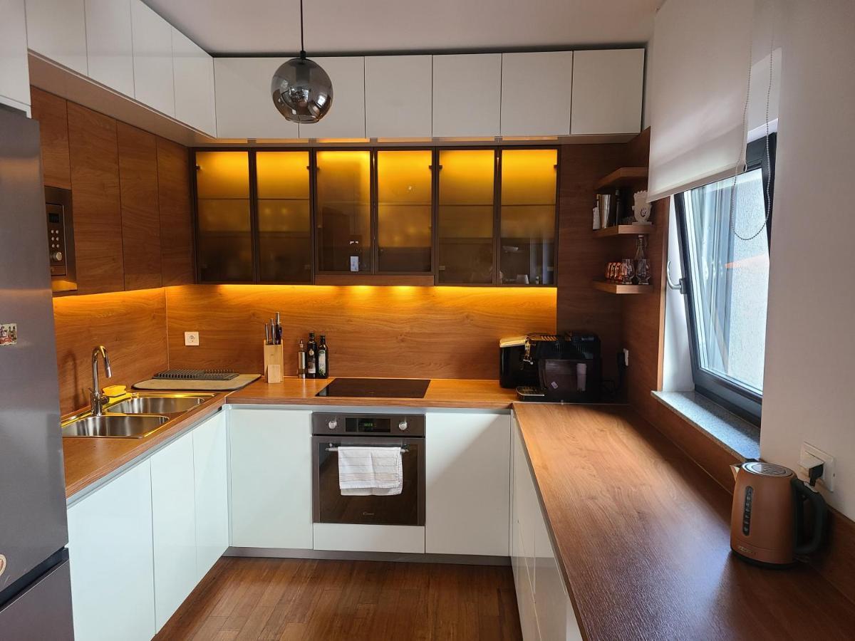 Modern 4-Star Luxury Apt - Wfh Ready, Free Parking Zagreb Eksteriør billede